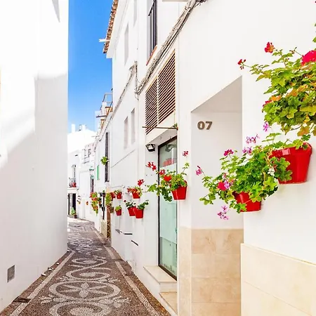 Cozy In With Wifi Nerja